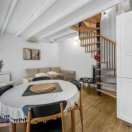 Refuge Montagnard - Terrasse Et Local à Ou Vélo